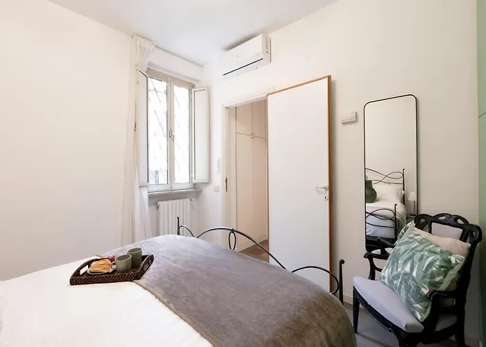 The Rent - Large A Few Steps From The Trevi Fountain Appartement *